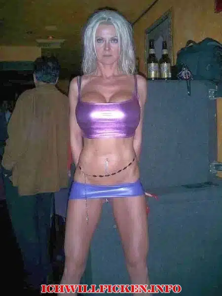 Tabulose MILF aus NRW kostenlos ficken